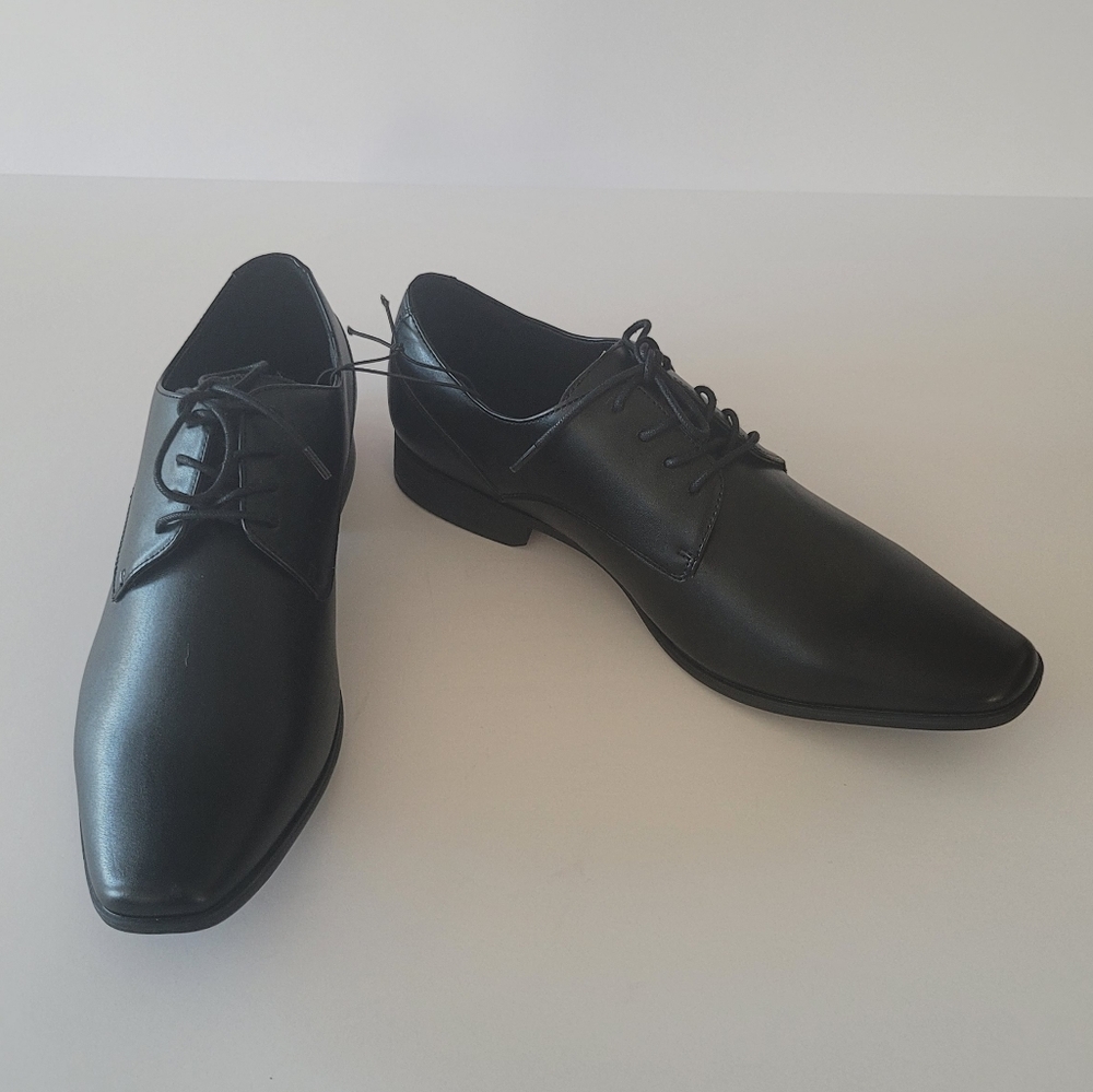Marc New York AndrewMarc Ramsey Black Dress Shoes, size 10M
